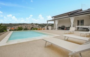 Cozy Home In Giarratana With Wifi